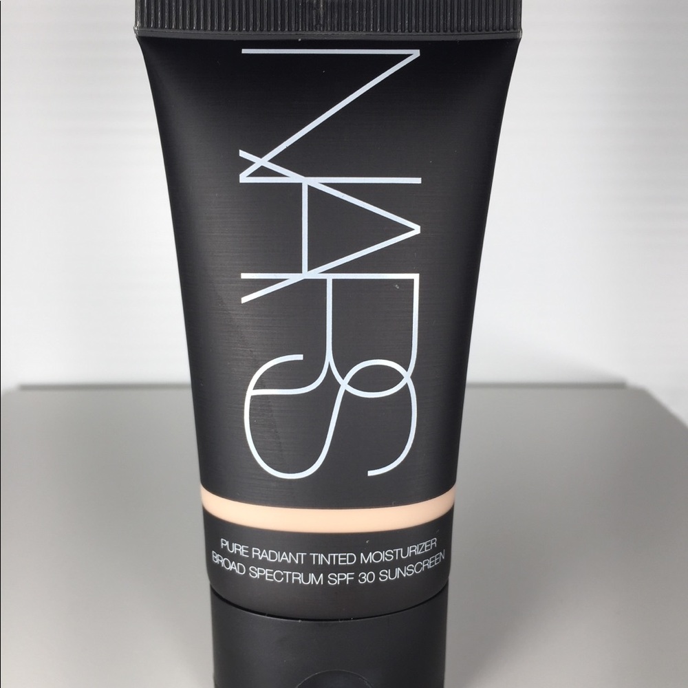 NARS Tinted Moisturizer: Finland